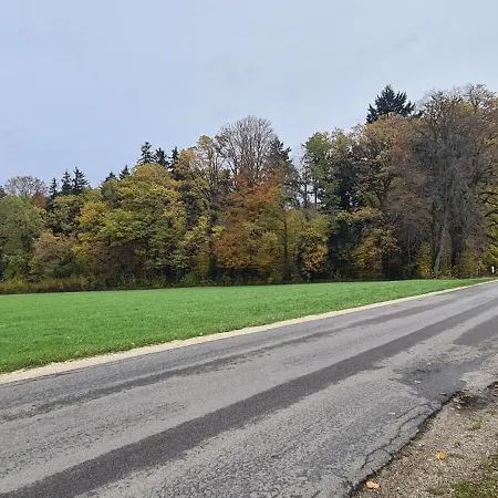 Ein Kwatera prywatna St. Georgen im Attergau